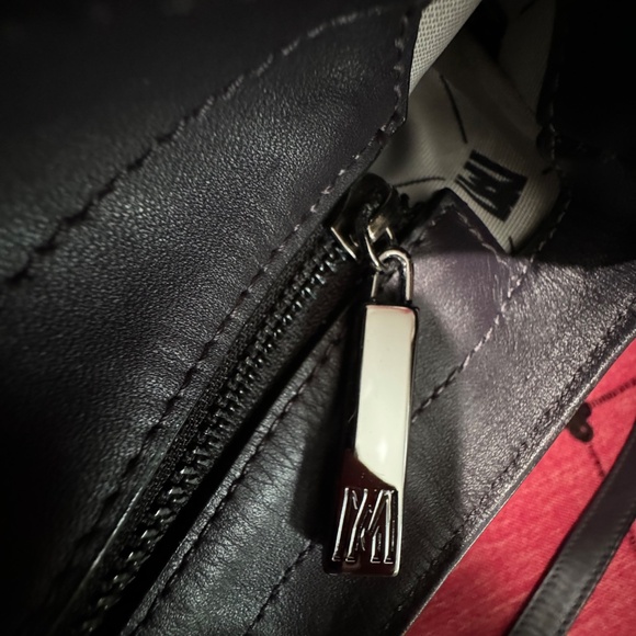 Vintage Antonio Melani Genuine Leather Crosby Hand/Shoulder Bag - Picture 9 of 15